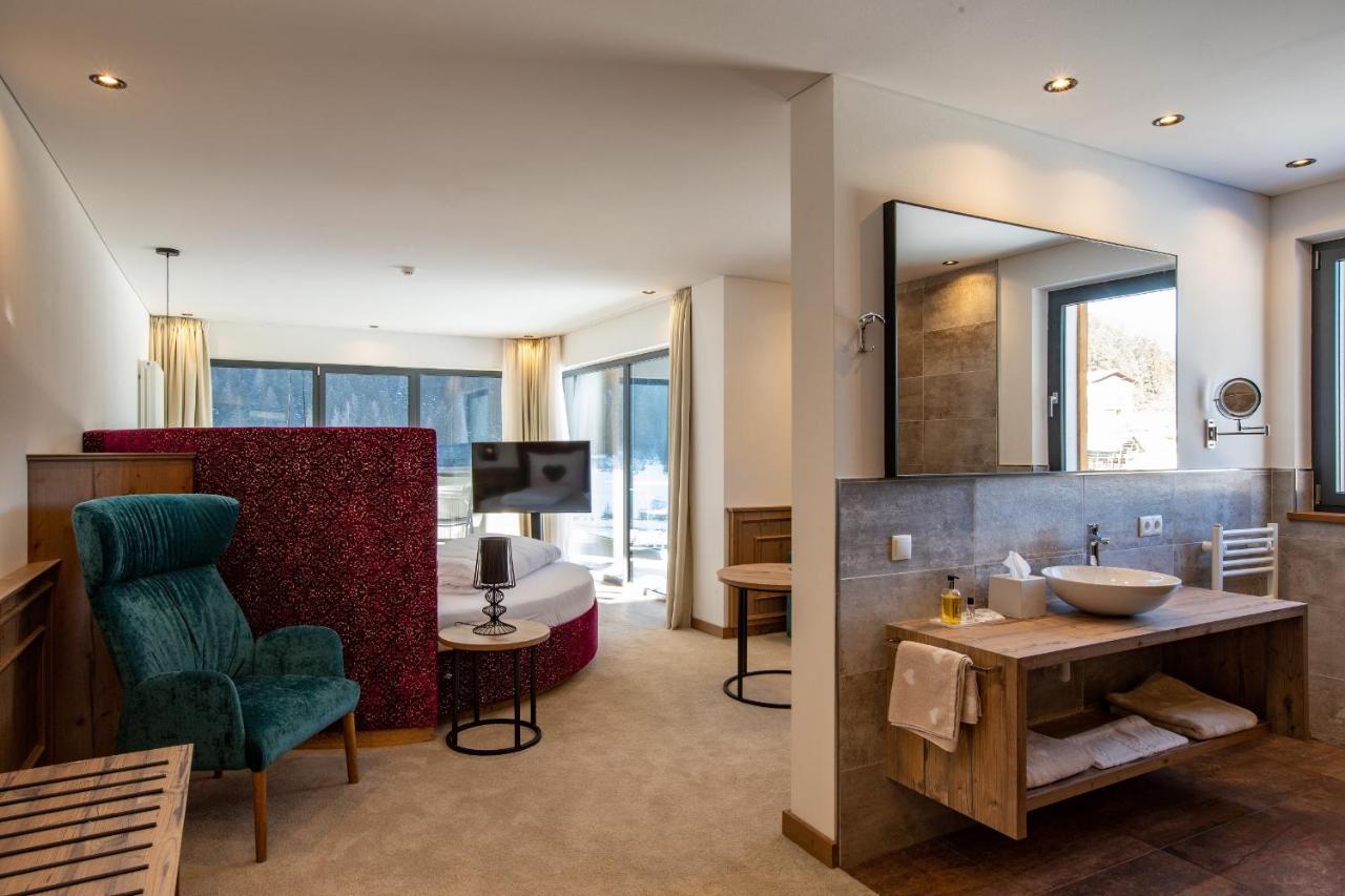 Diamant Spa Resort Santa Cristina Val Gardena Экстерьер фото