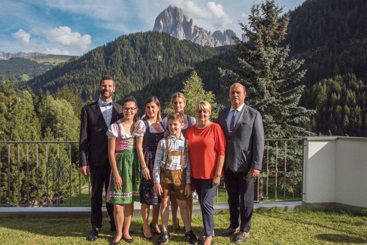 Diamant Spa Resort Santa Cristina Val Gardena Экстерьер фото